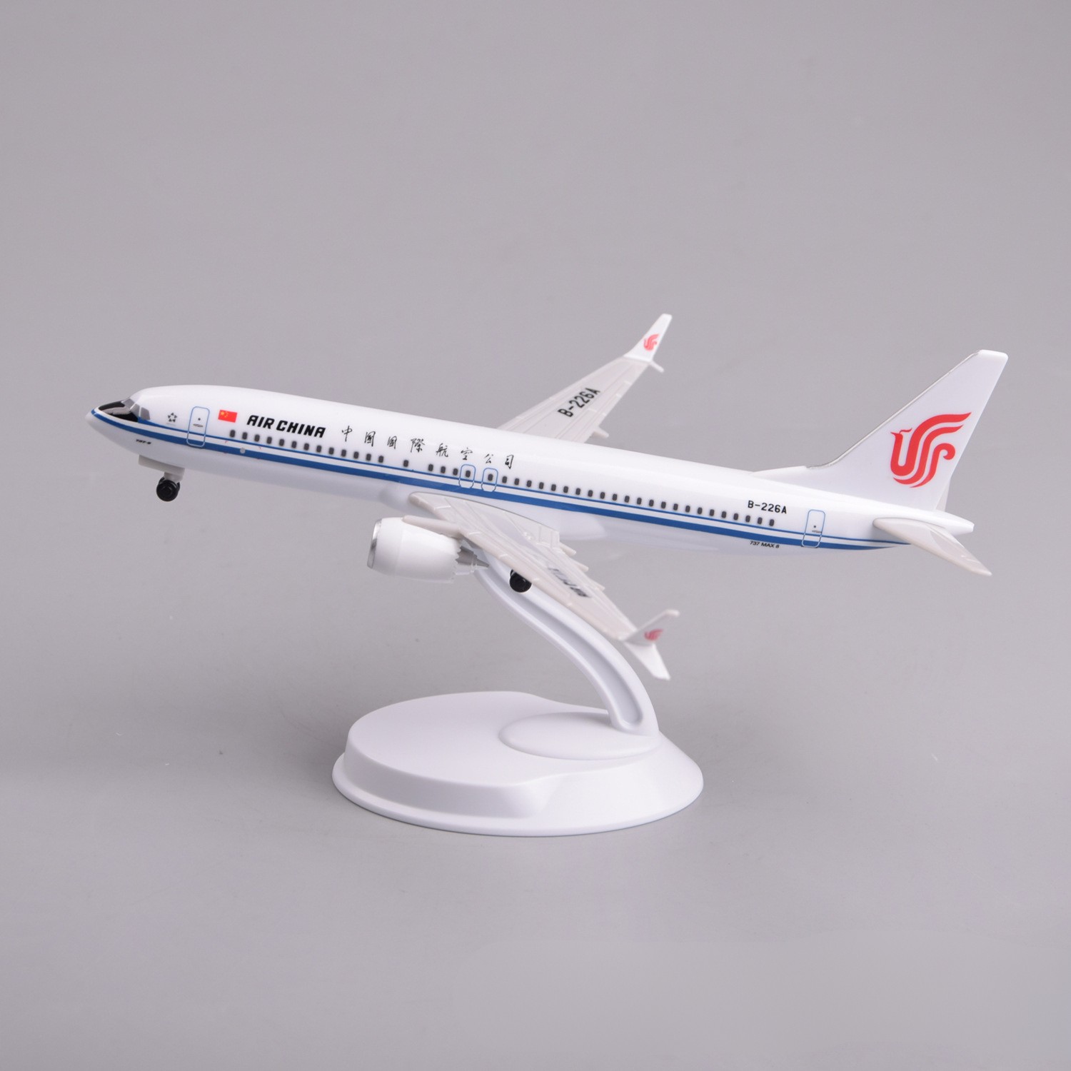 Modelo de Avión de Plástico de - Model Kit China reseña y precio