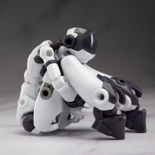 Figura de acción articulada de - Model Kit China reseña y precio